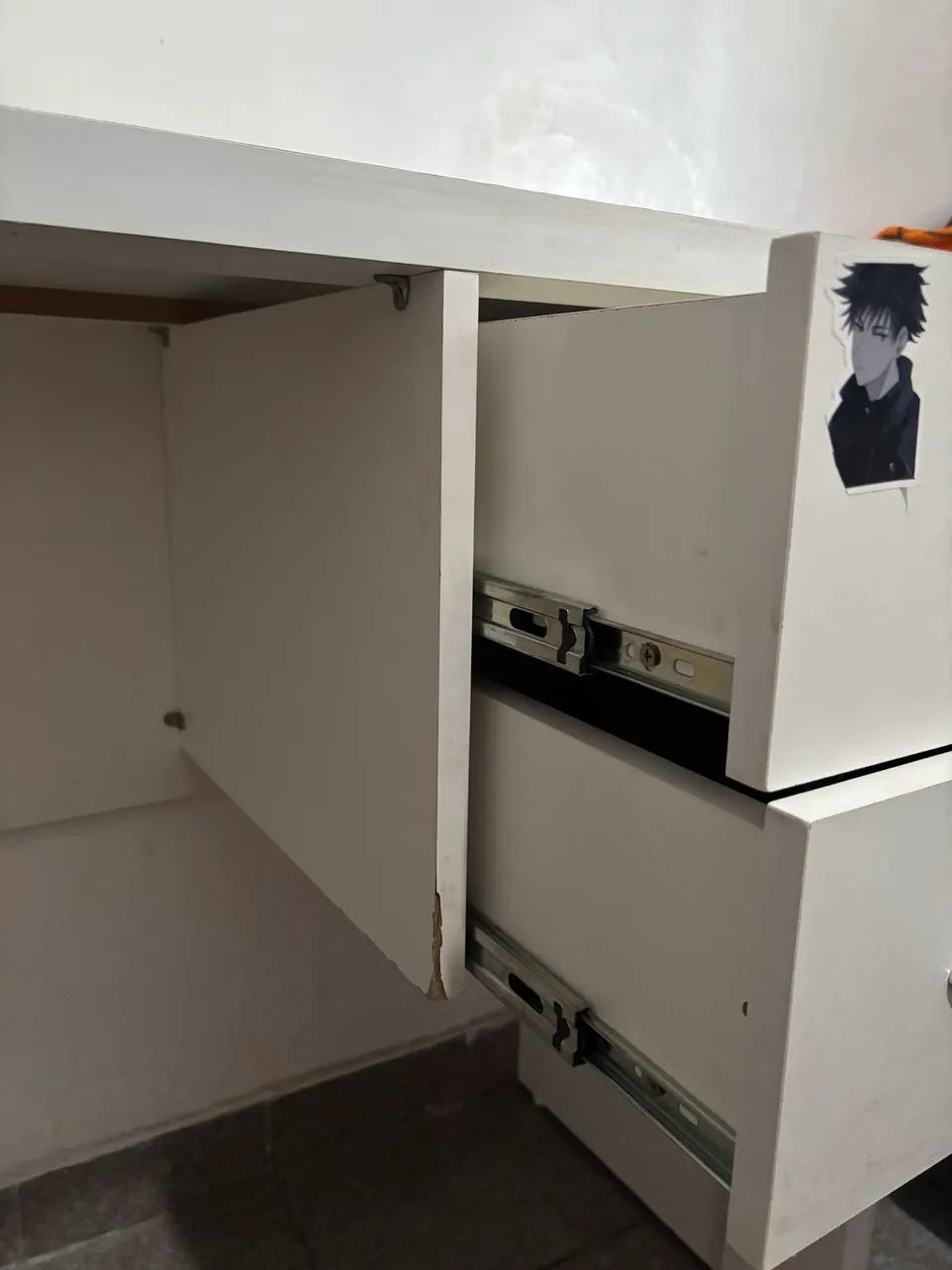 Mesa escrivaninha branca - Foto 2