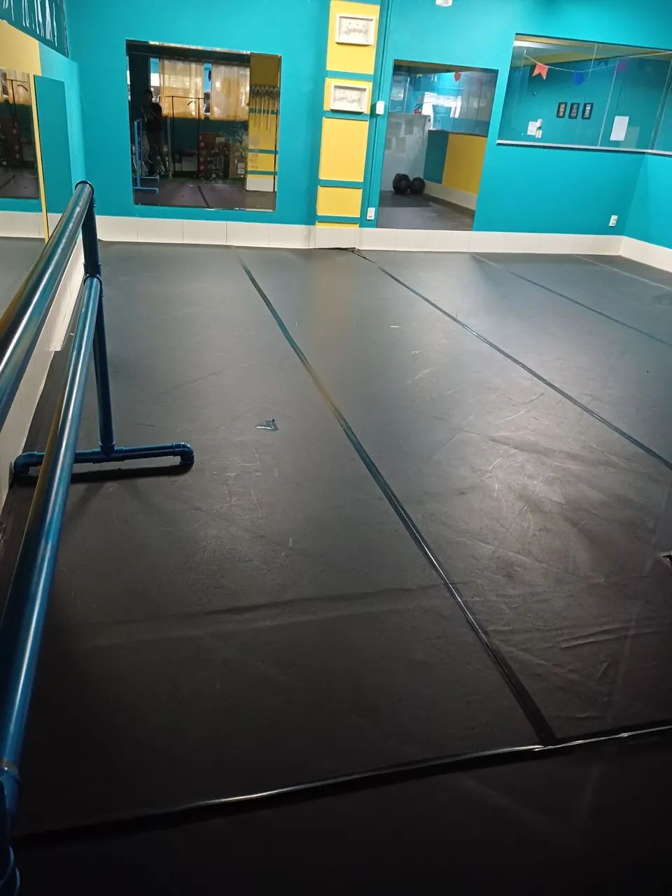 Linoleo preto para escola de ballet - Foto 3