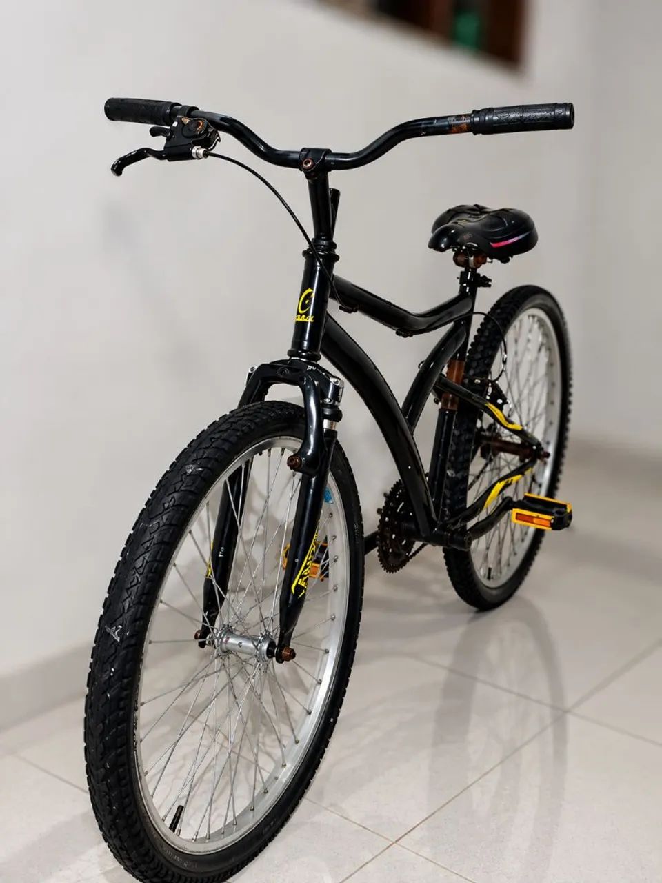 Bicicleta aro 26 Caloi preta, tem conversa no valor! - Foto 3