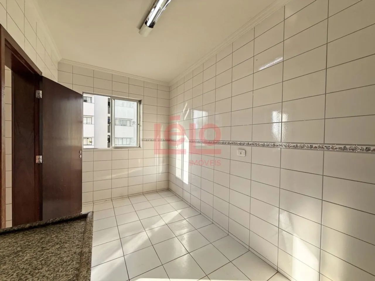 Apartamento 03 quartos Zona 07 - Próximo a UEM. - Foto 3
