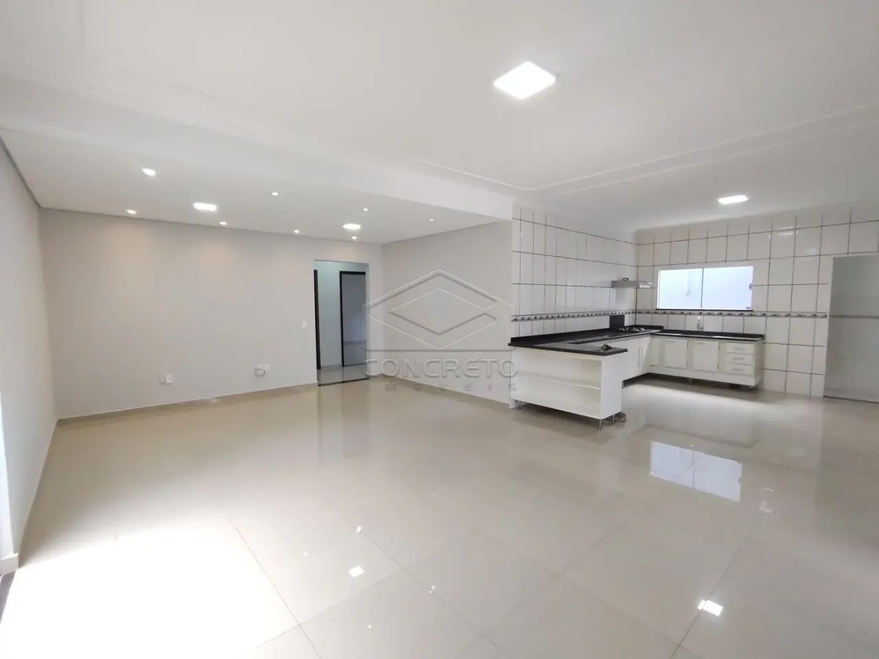 Casa + Prédio comercial