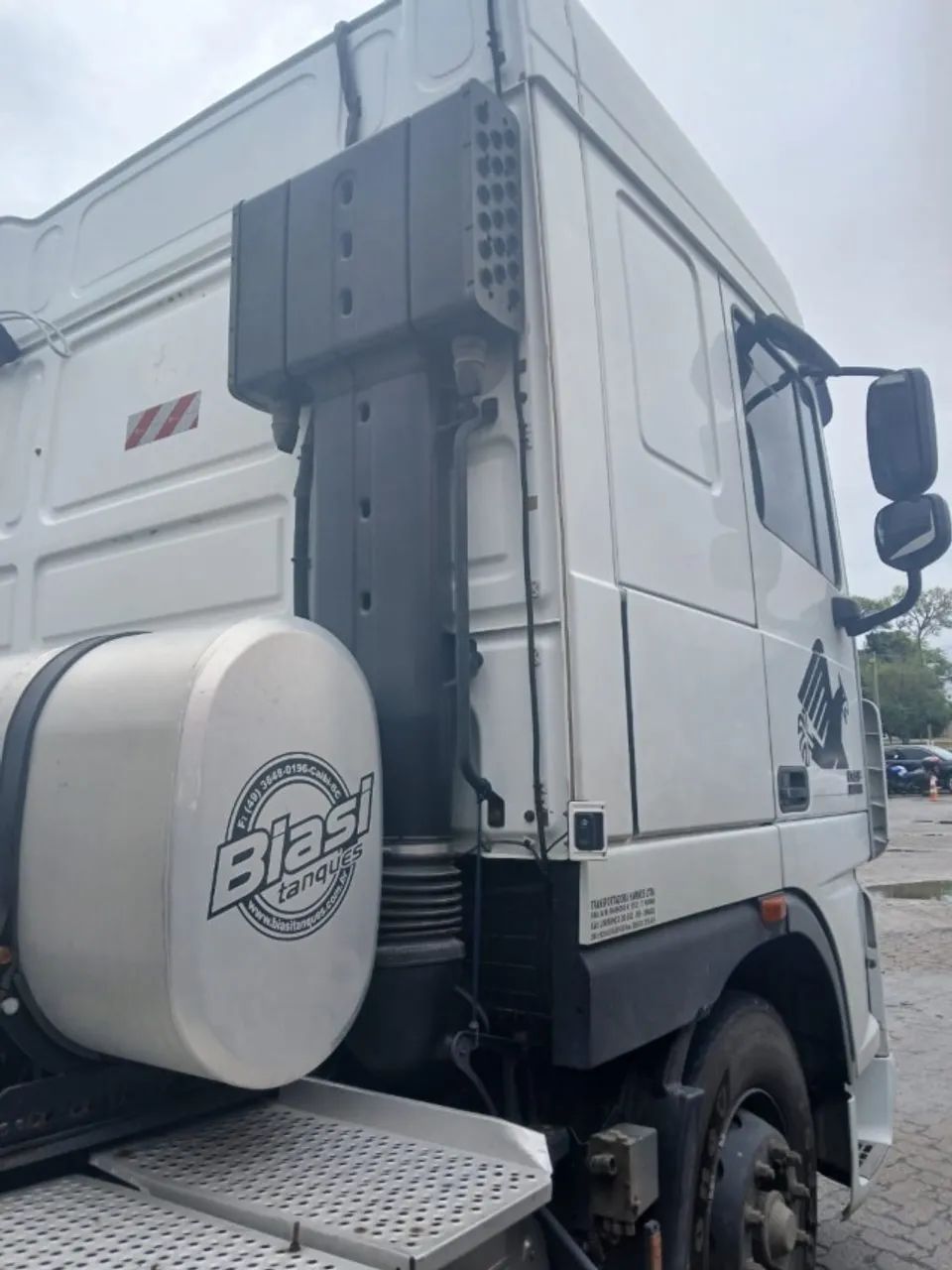 Caminhão DAF XF105 FTS 460A - Foto 3