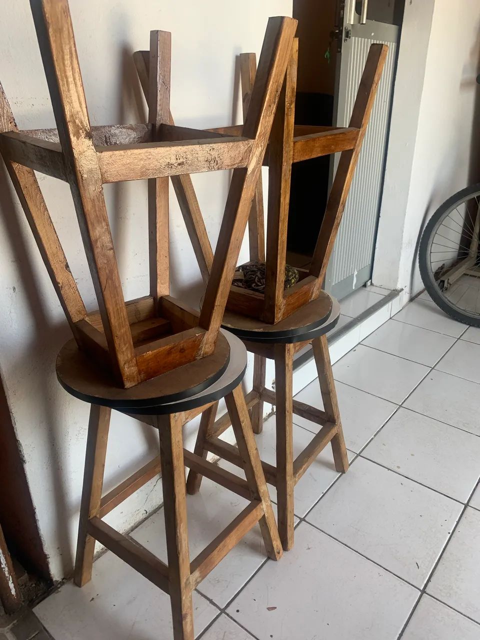 Bancos de madeira- 54 cm - Foto 4