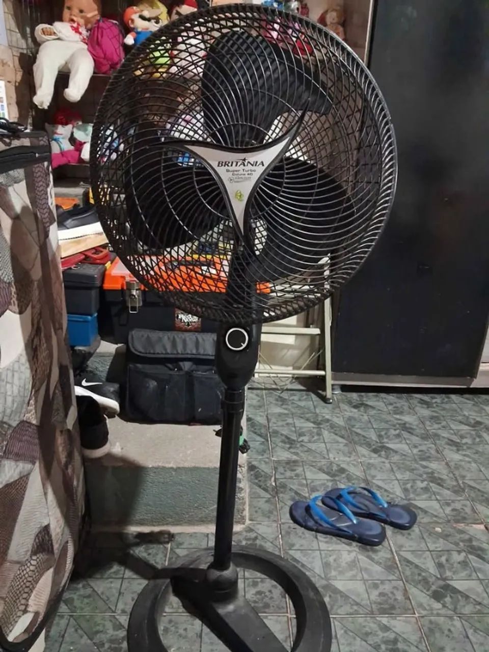 Ventilador bem grande Britania