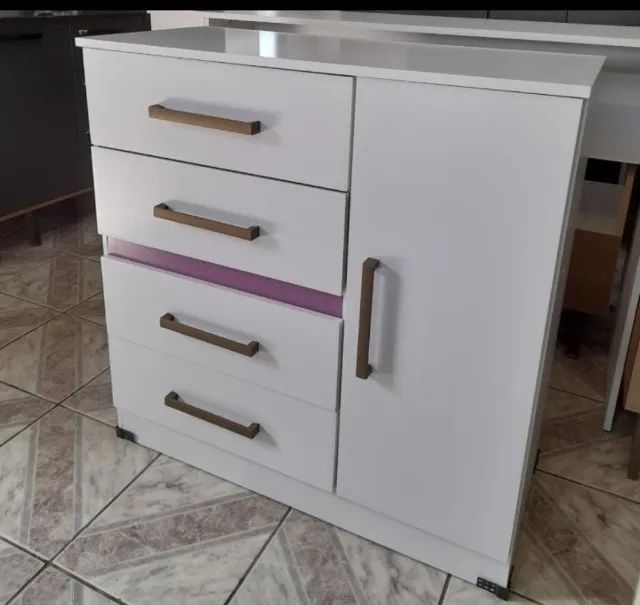 Cômoda Nova Com 1 porta