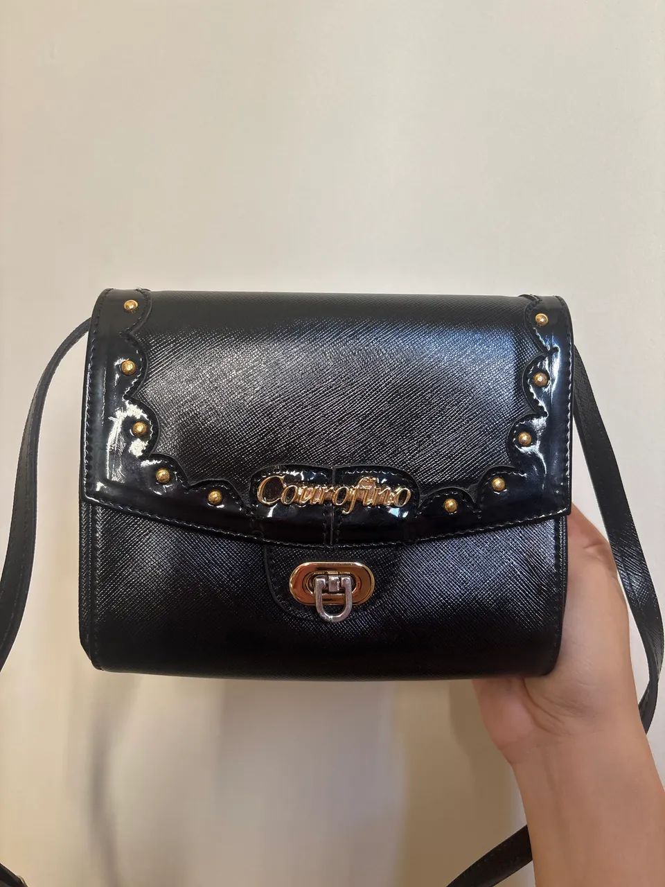 Bolsa couro fino 