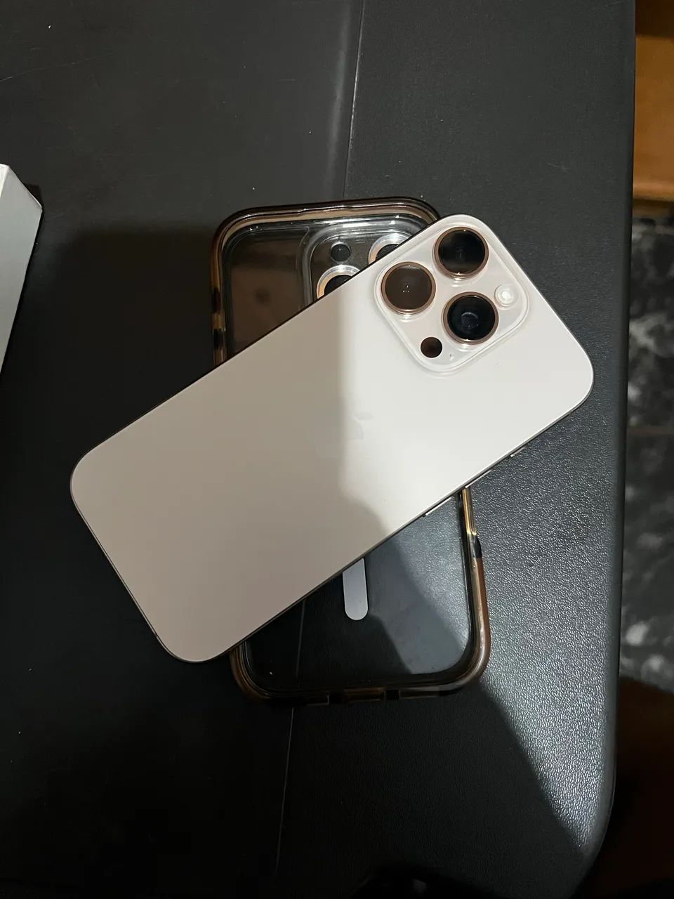iPhone 16 pro 256 GB - Foto 4