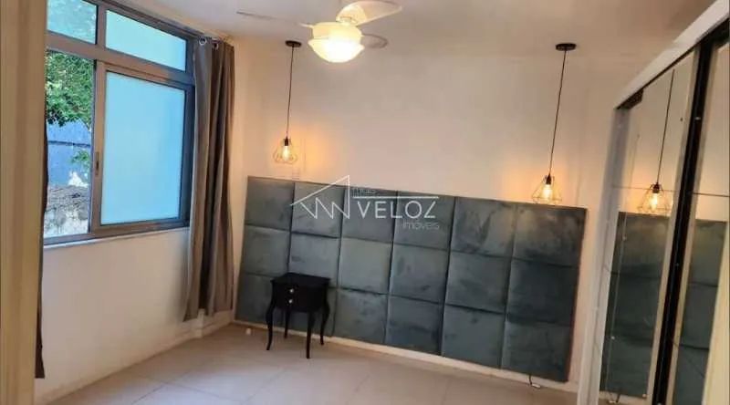 Apartamento - / Residencial / Centro