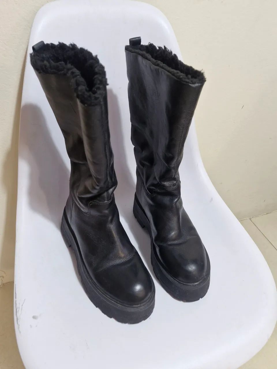 Bota arezzo couro 34 - Foto 3