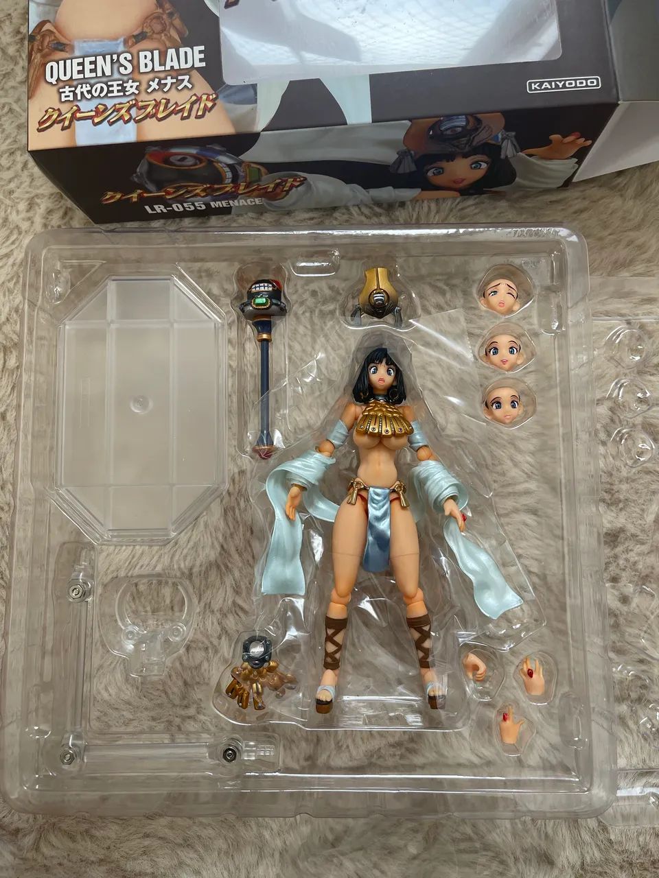 Revoltech Kaiyodo Queen's Blade - Ancient Princess Menace