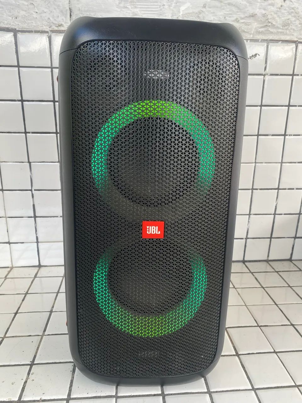 Jbl partybox 100