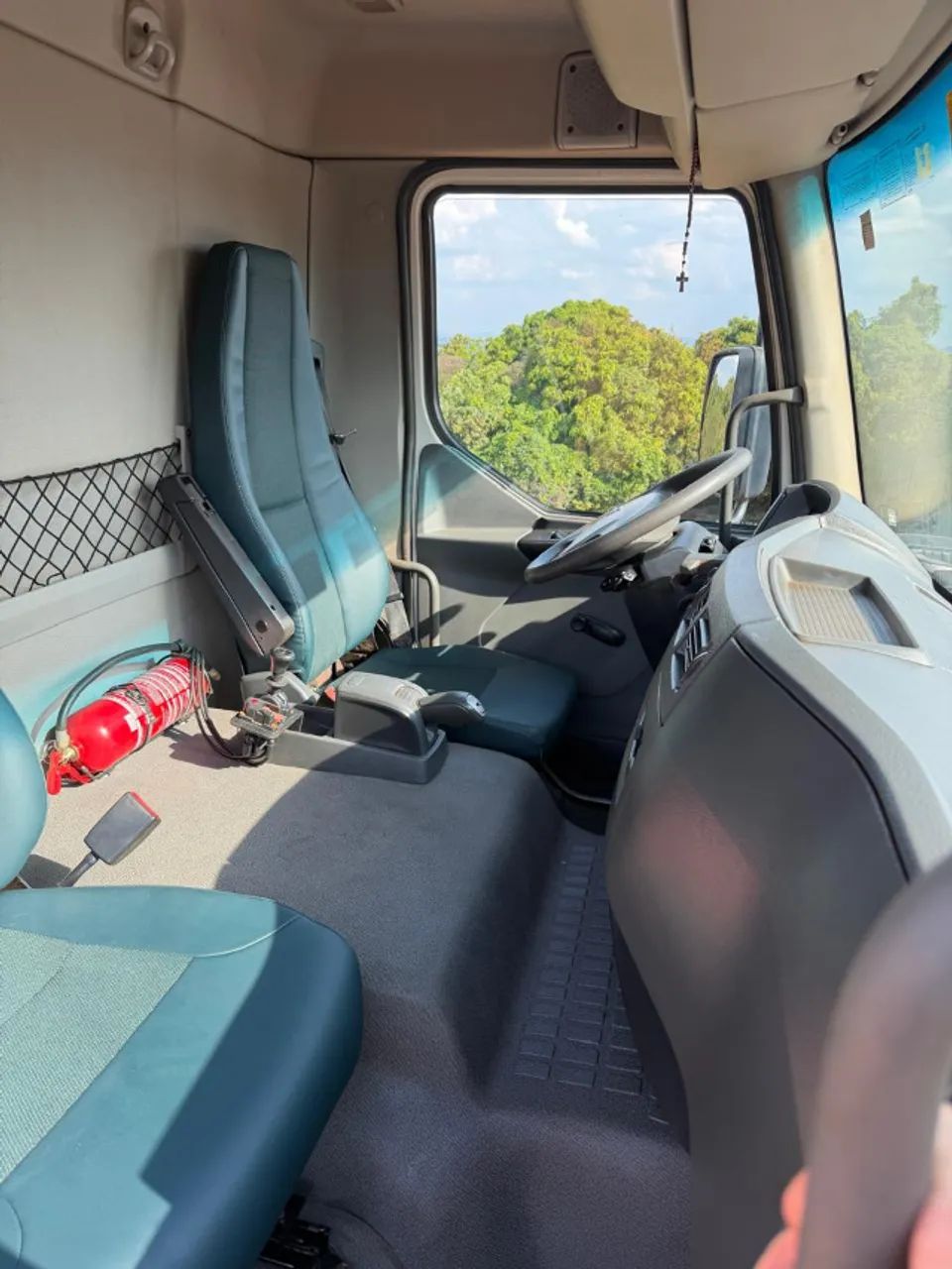 VOLVO VM 330 6X4 - Foto 5