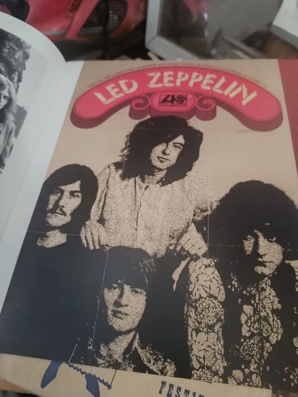 Led Zeppelin livro  - Foto 4