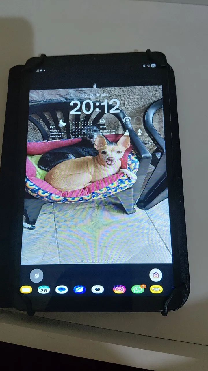 Tablet semi novo