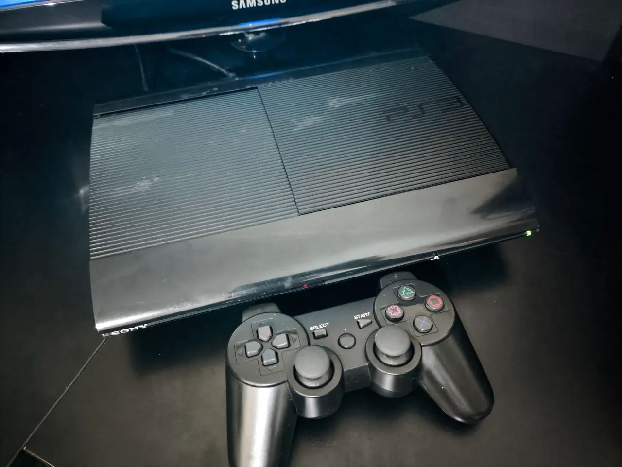 PS3 SUPER SLIM 250GB - Foto 3