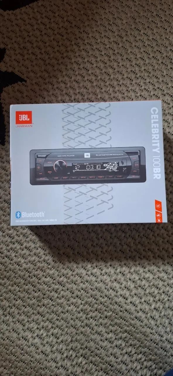 Rádio JBL Celebrity 100BR