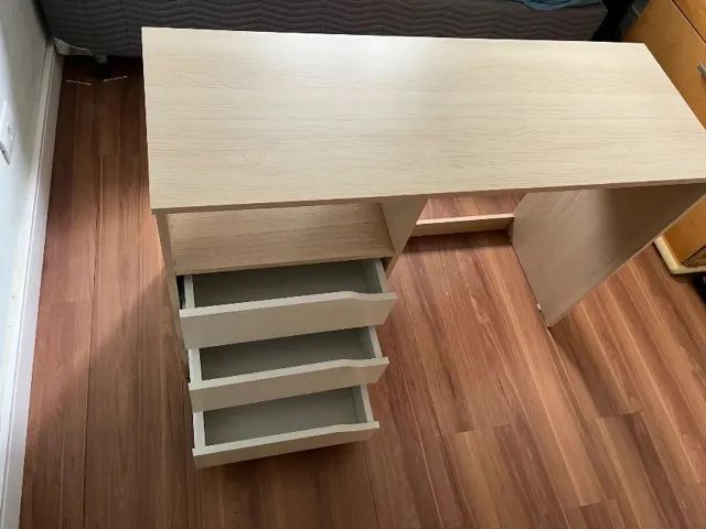 Escrivaninha compacta - em ótimo estado - Foto 3