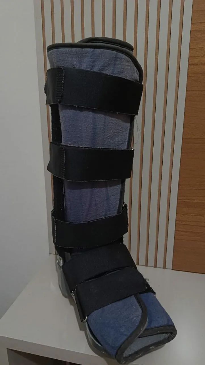 Bota Ortopédica Salvapé nº 38 - Usada - Foto 2