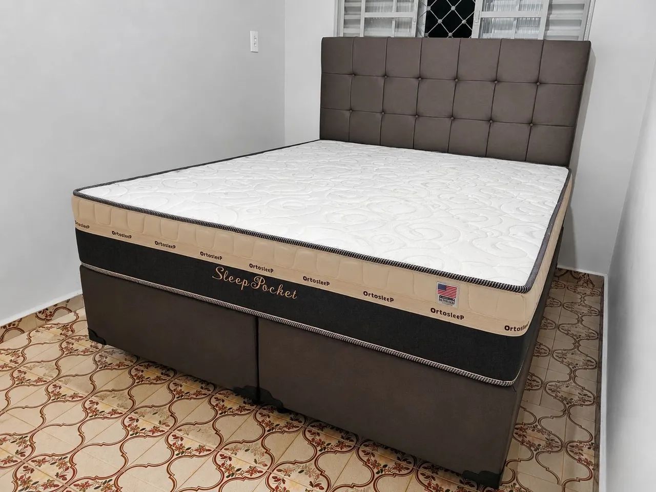 Cama box king molas ensacadas pronto entrega +cabeceira 