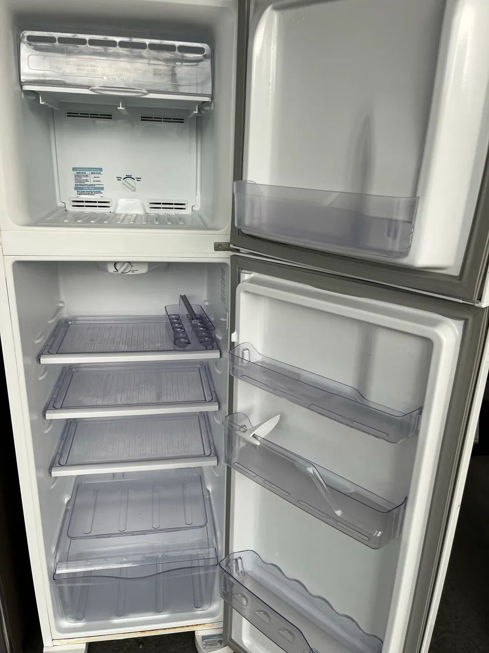 Geladeira Electrolux duplex frostfree