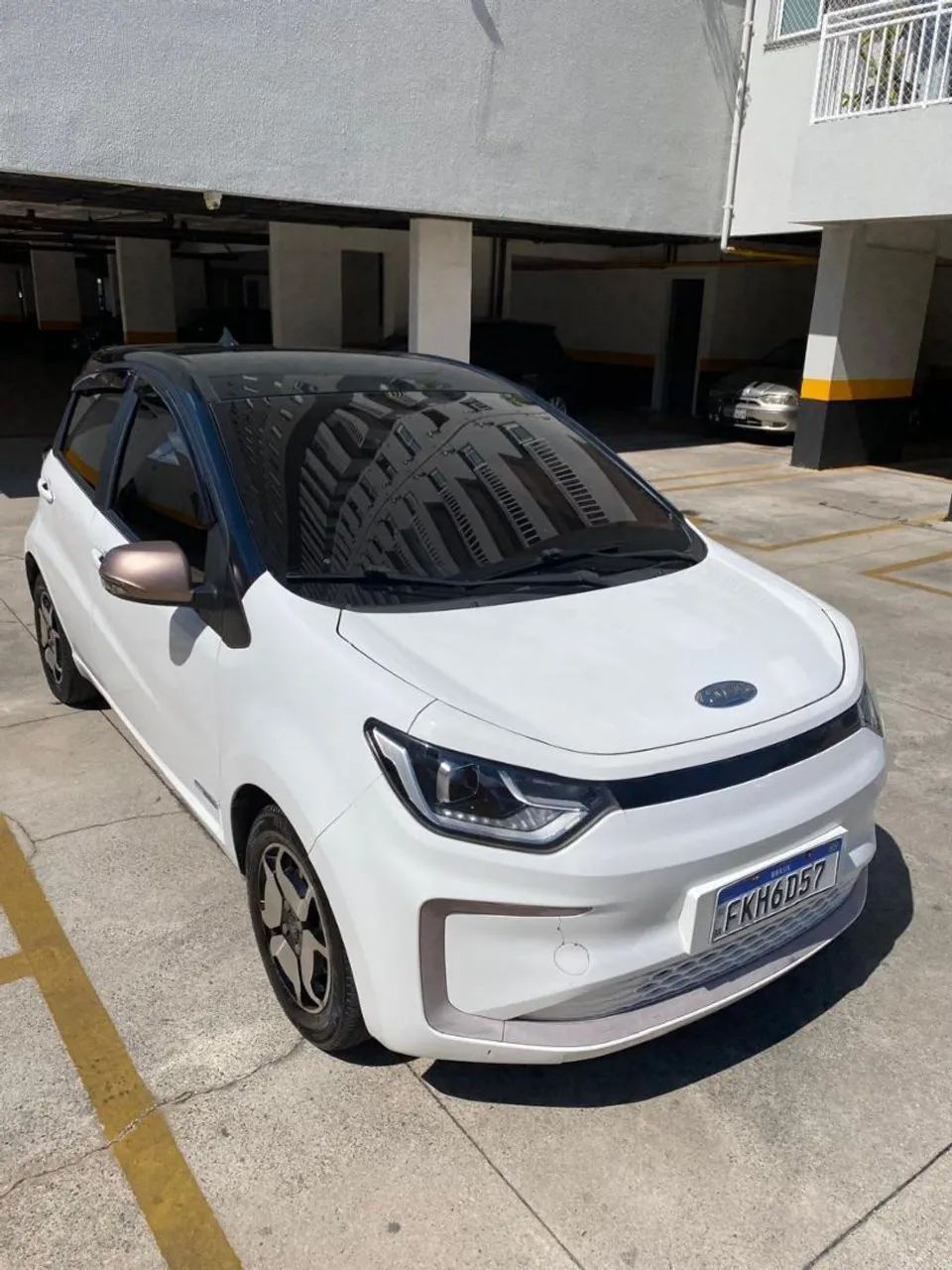 JAC E-JS1 62cv 5P Aut. (elétrico) 2023