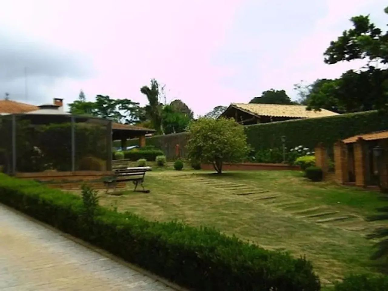 Chácara com 3 dormitórios à venda, 1579 m² por R$ 1.690.000,00 - Jardim Estância Brasil -  - Foto 5