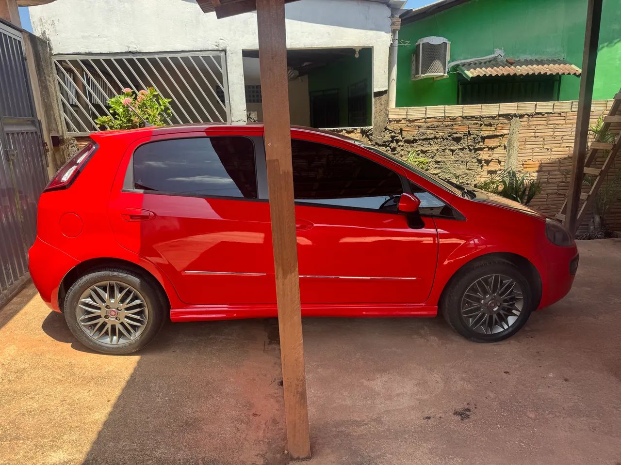 Fiat Punto Punto Sporting 1.8 Flex 8V/16V 5p 2016