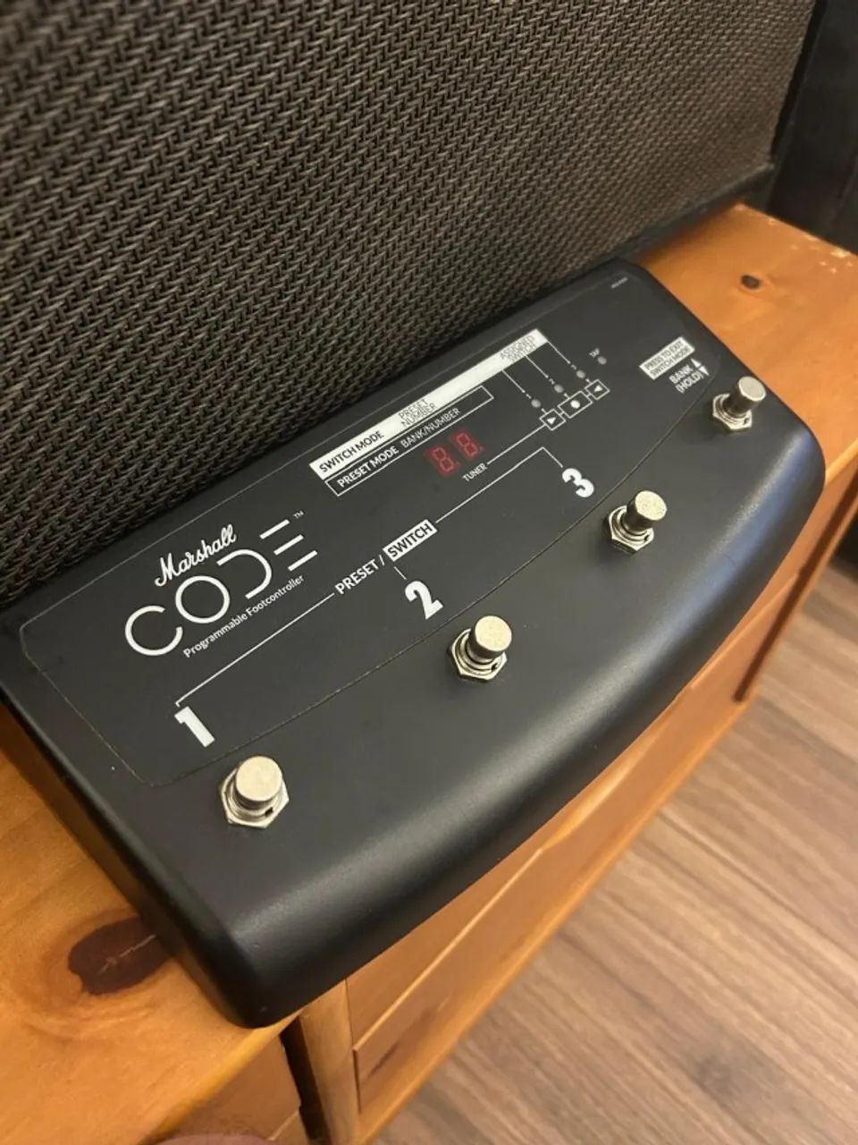 Amplificador Marshall Code 50 + Footswich (impecável) - Foto 3