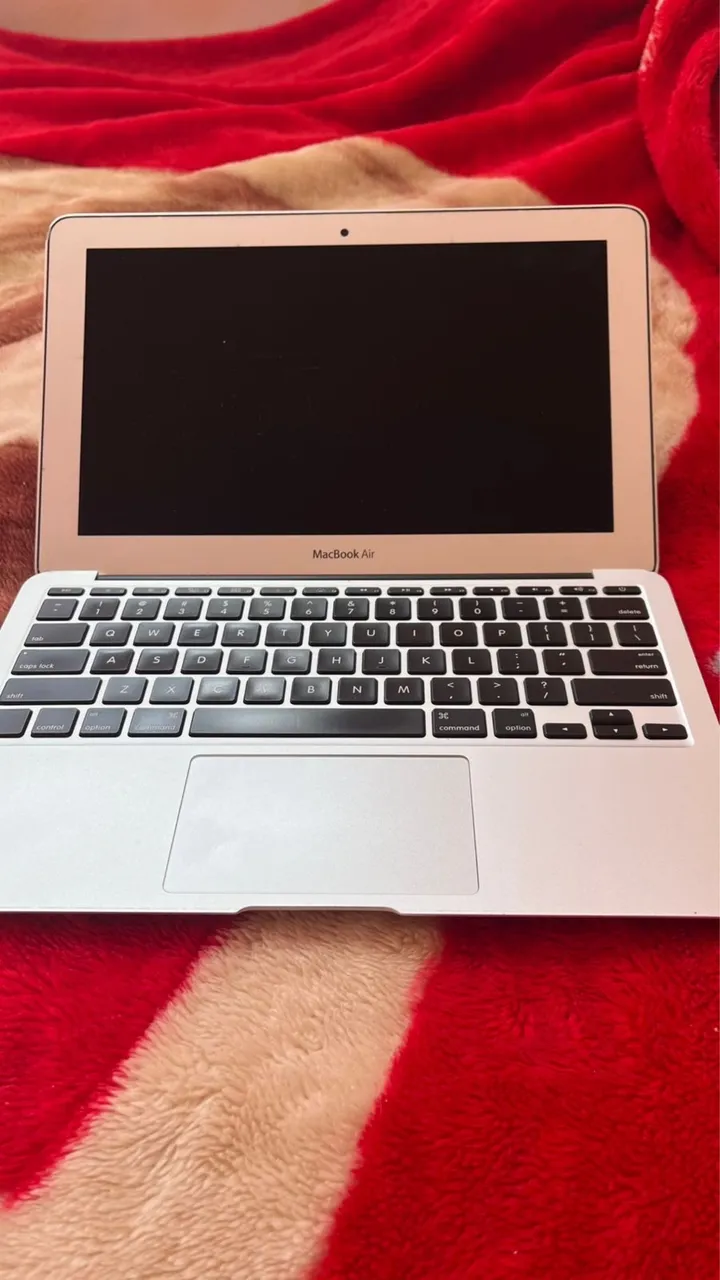 macbook air 11 2014