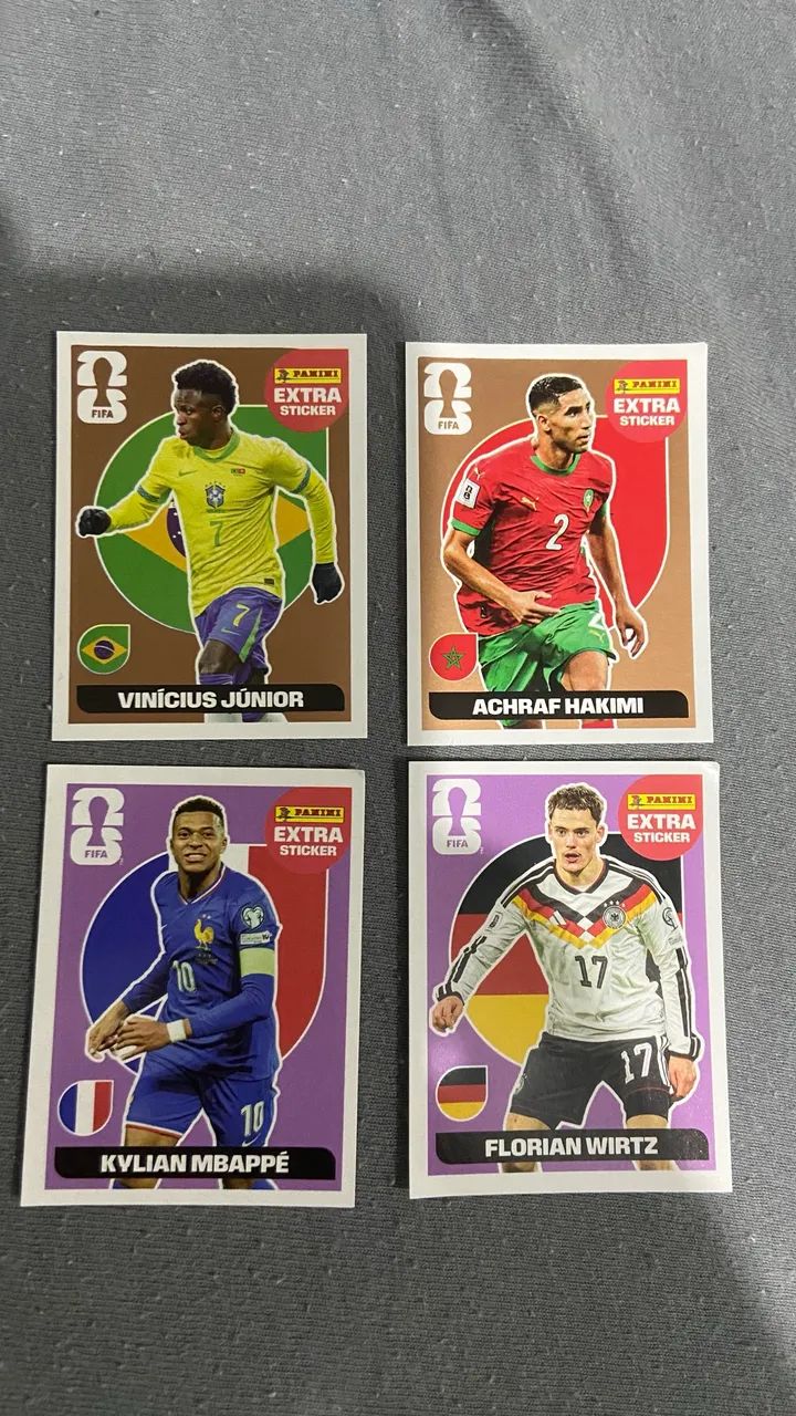 Figurinhas Extra Legend Bronze e Comum Sticker 4 unidades Original - Foto 2