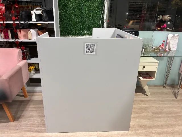 Balcão recepção 441992936780605441