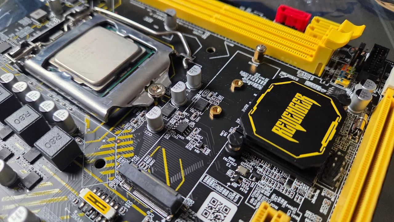 Kit Placa Mãe B75 com Processador Intel I7 2600 - Foto 2