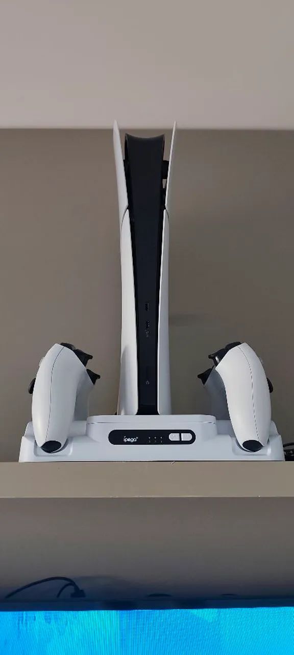 PS5 Slim 