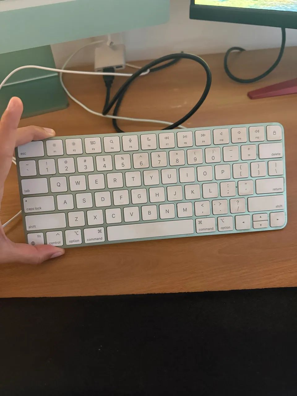 iMac M1 - 8GB - 256GB SSD - 2021 - Computadores e Desktops