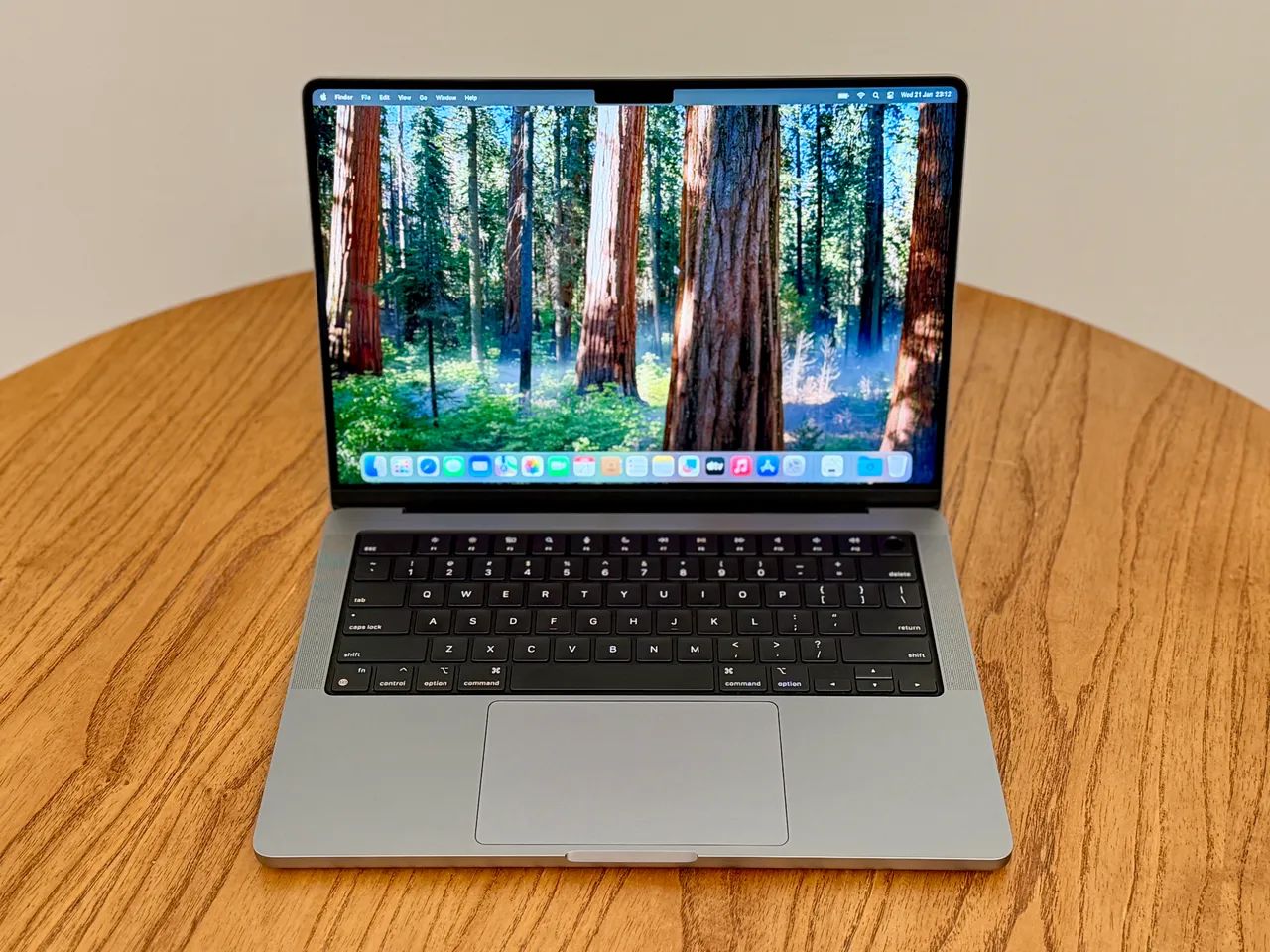 MacBook Pro 14 Polegadas M1 Pro 16GB 512SSD - Seminova - Notebooks