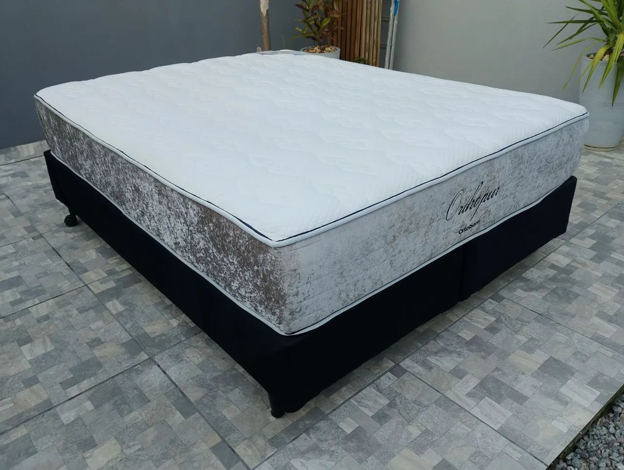 Excelente cama box queen size Ortophur Ortobom  - Foto 3