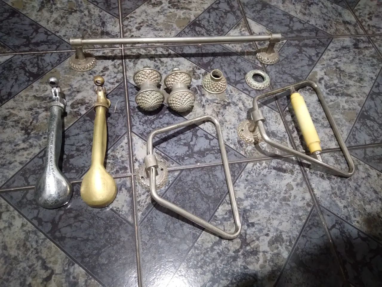 Acessórios  banheiro vintage década 80 - Foto 3