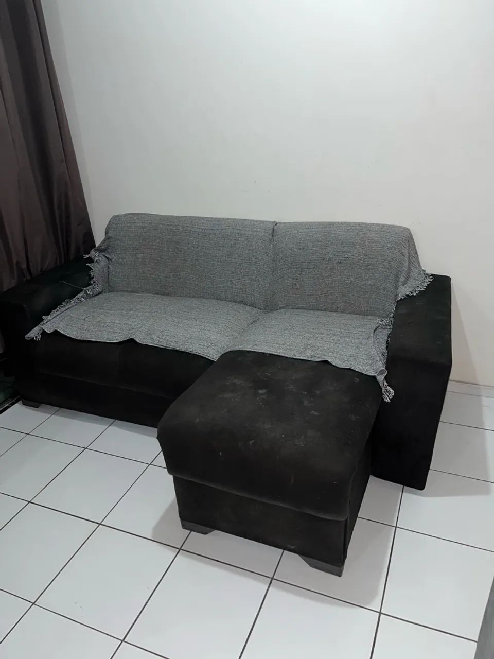 VENDO SOFÁ - VALOR NEGOCIÁVEL  - Foto 4