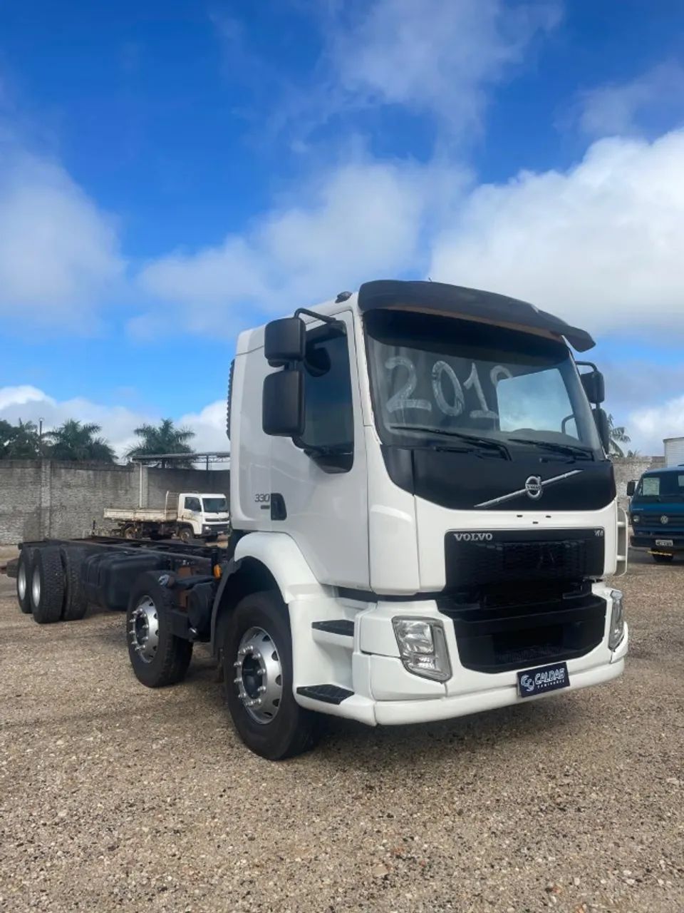 volvo vm 330 i-shift  ano 2018  - Foto 2