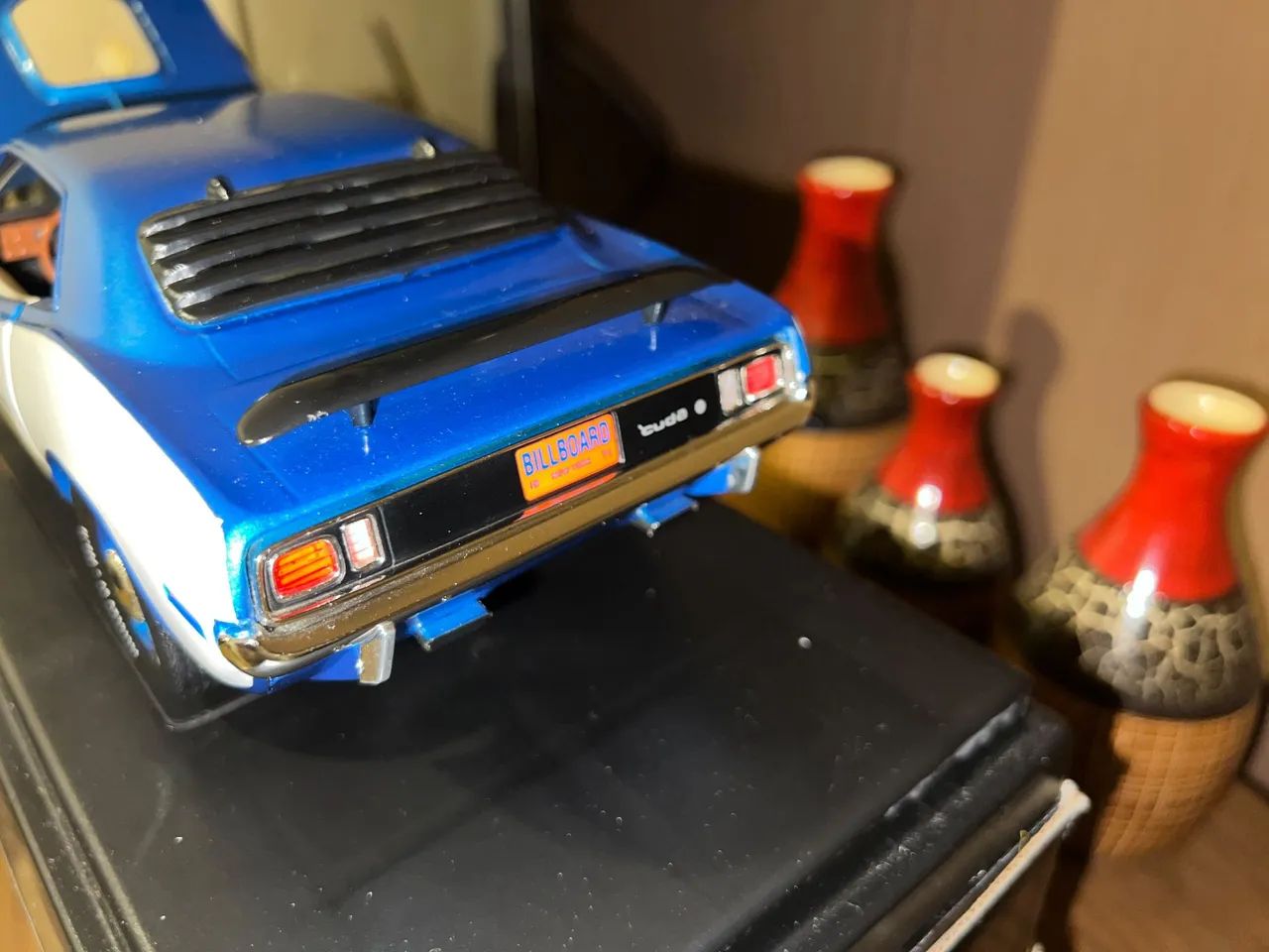Miniatura 1:18 Cuda ERTL na Caixa. - Foto 2