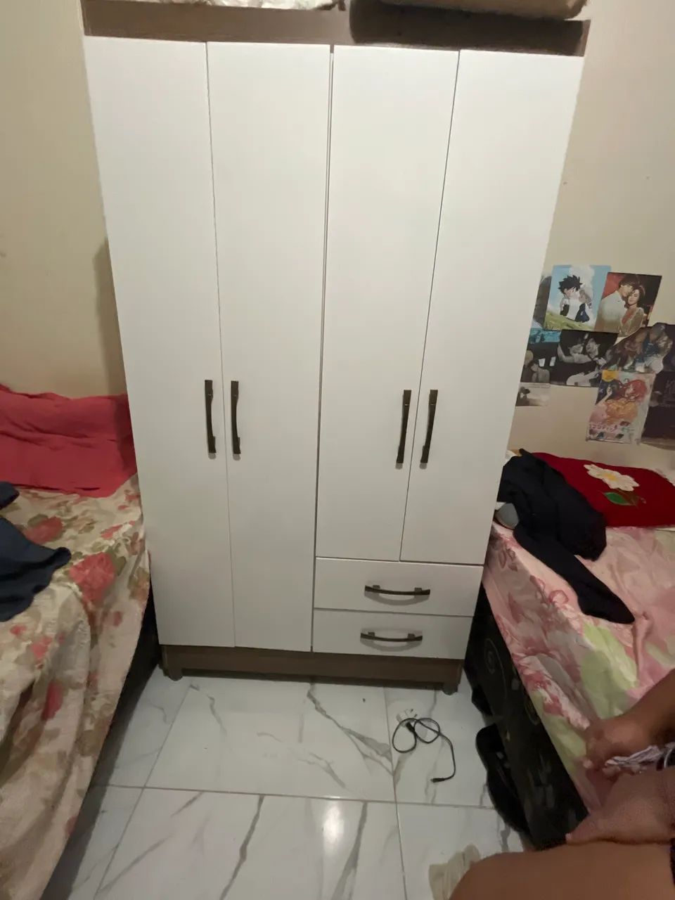 Guarda-roupas de solteiro conservado - Foto 2