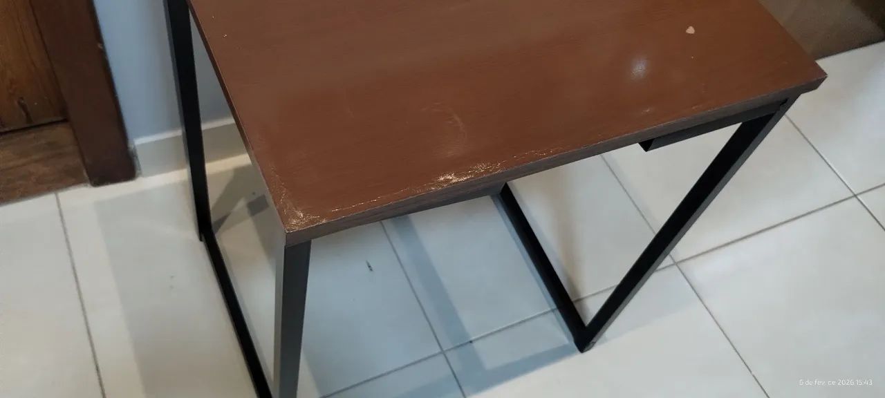 Mesa Pequena para Sala - Foto 4