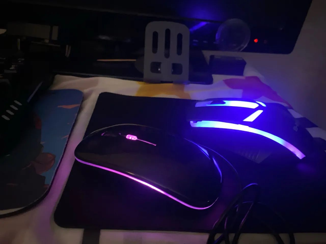 Dois mouse para jogos rgbs  - Foto 2