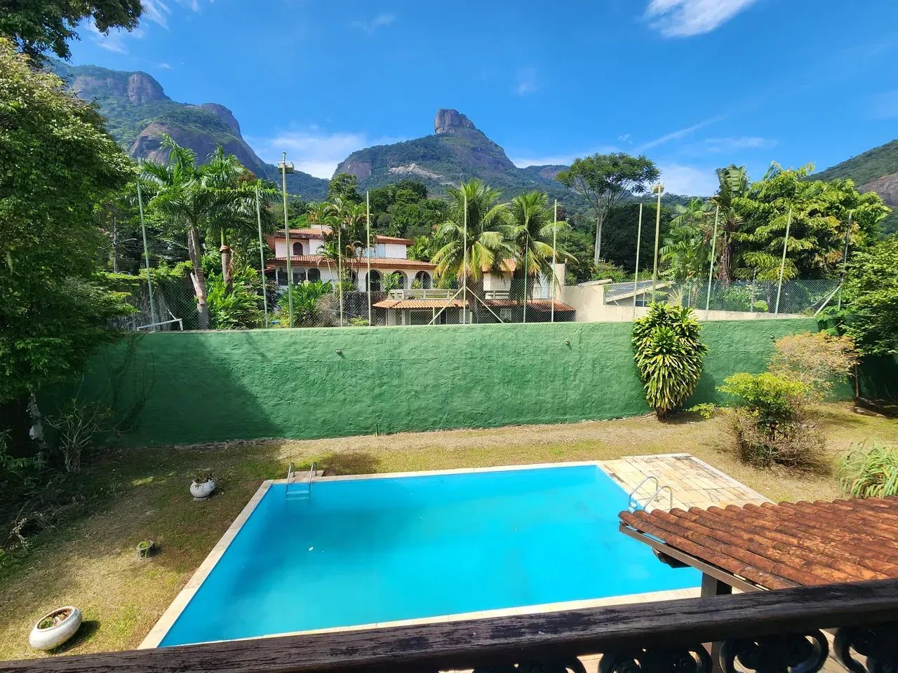 ITANHANGÁ-RJ - Estrada Itajuru - casa duplex com 3 quartos - Foto 3
