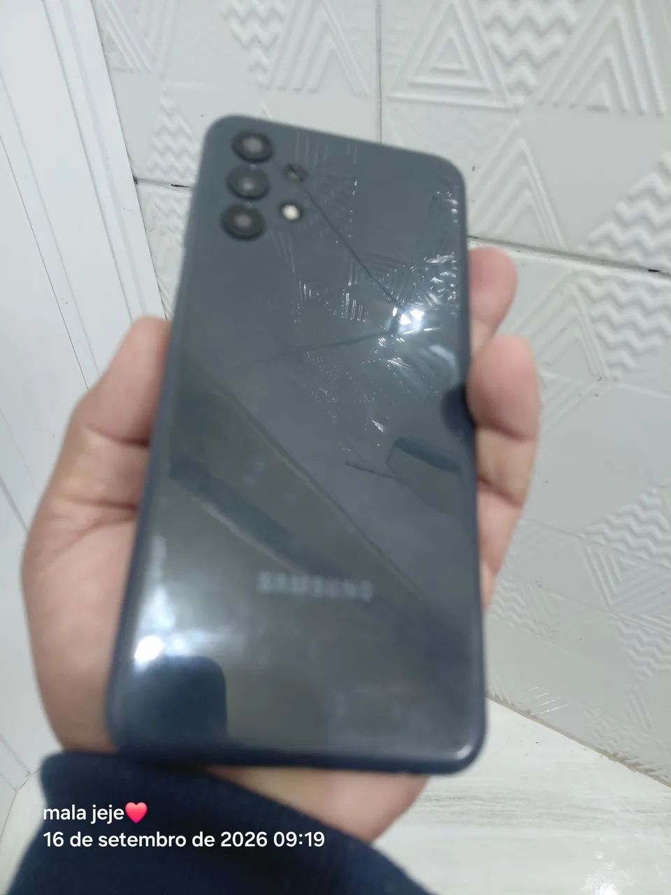 Sansung Galaxy A13 128 gigas - Foto 3