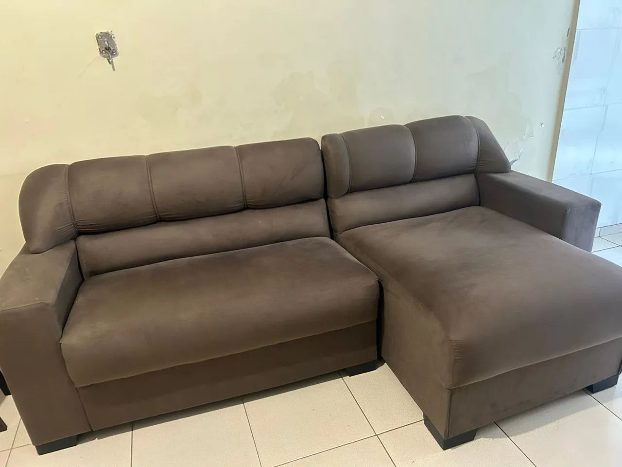 Sofá chaise 5 lugares 