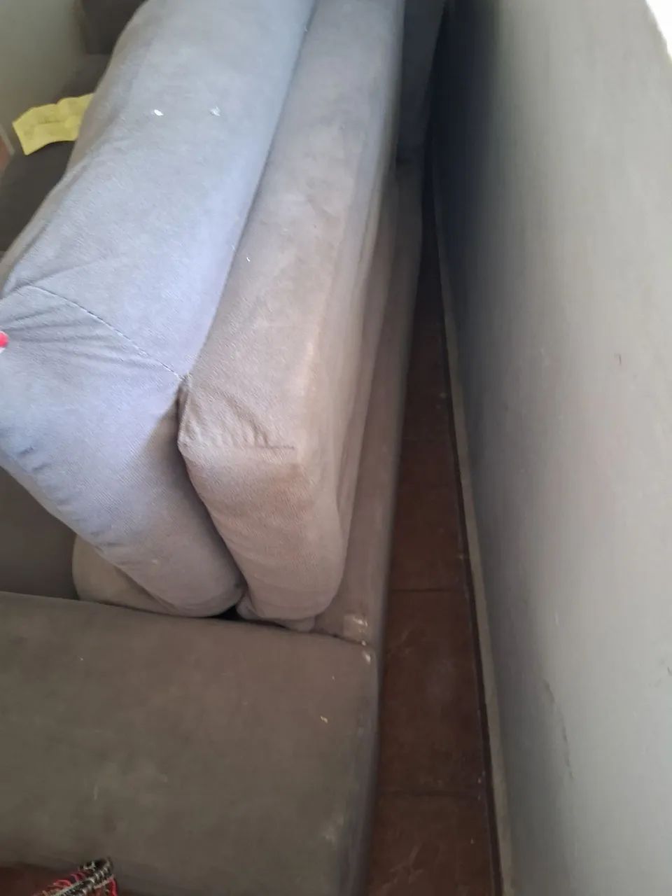 Vendo sofá retrátil  2 lugares  - Foto 3