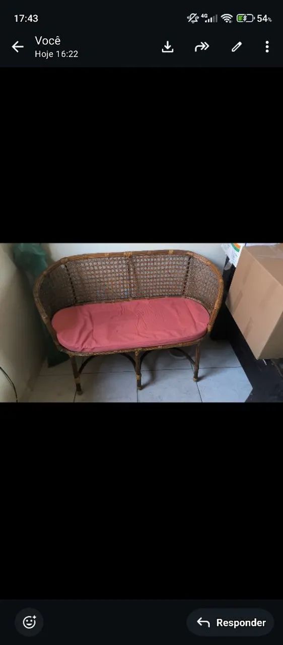 Sofá de palha/rattan excelente estado com almofada