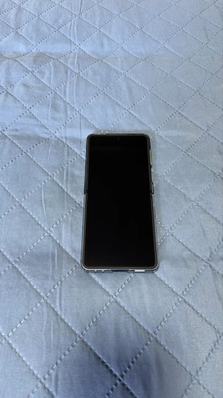 Samsung Galaxy Z Flip 7