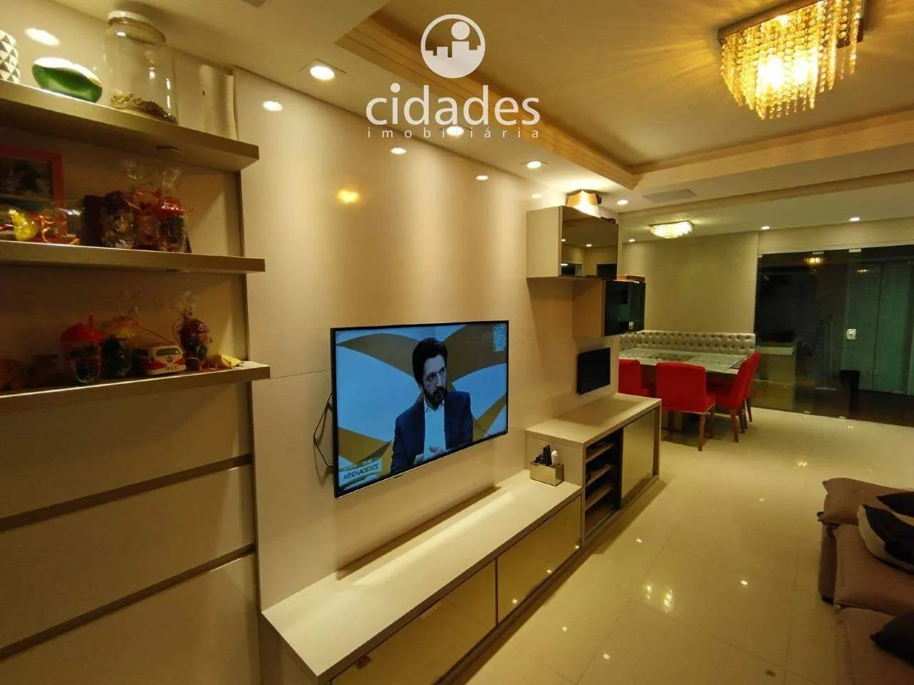 Casa residencial à venda em Florianópolis (Capoeiras) | 4 quartos | 138 m² | Área externa 